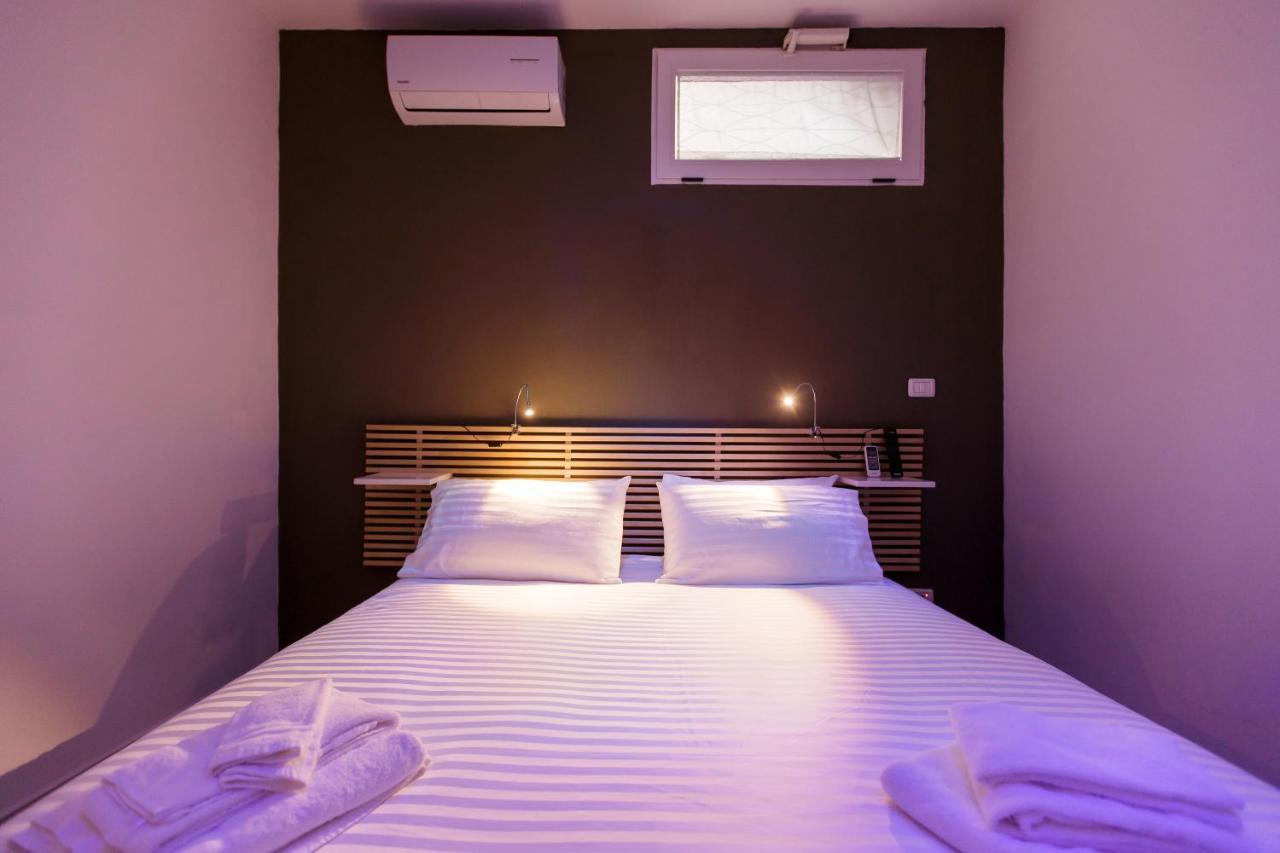 تشيرينيولا B&B Piazza Duomo المظهر الخارجي الصورة
