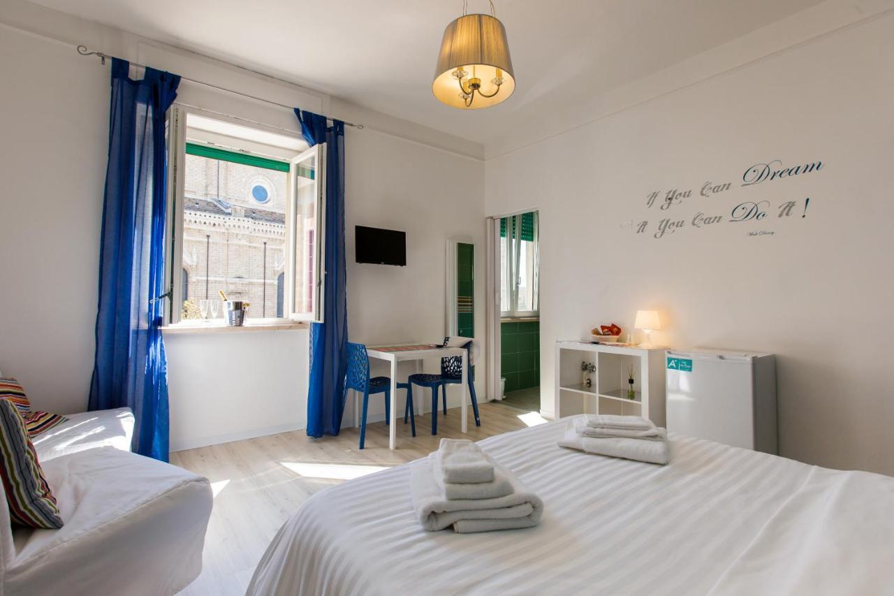تشيرينيولا B&B Piazza Duomo المظهر الخارجي الصورة